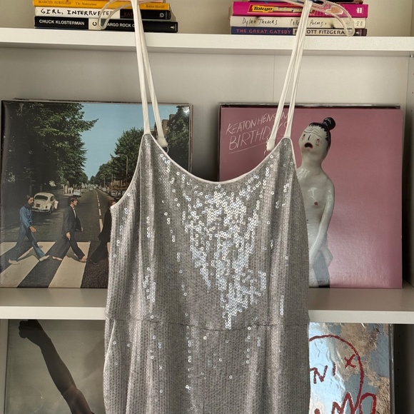 ANTHROPOLOGIE ETT:TWA Claudette Silver Sequined Jumpsuit - Picture 5 of 8